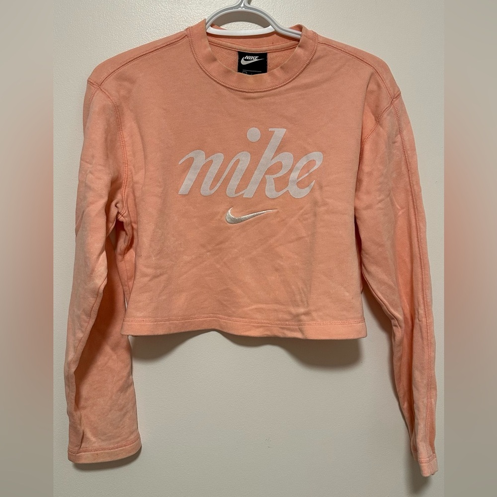Nike Women's Peach Crop Sweatshirt